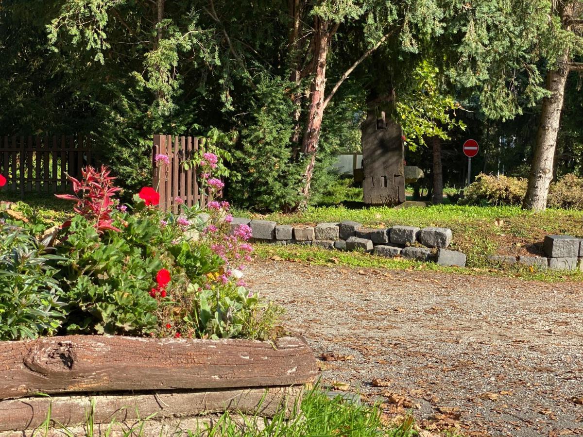 A Fogado Bed & Breakfast Bicske Bagian luar foto
