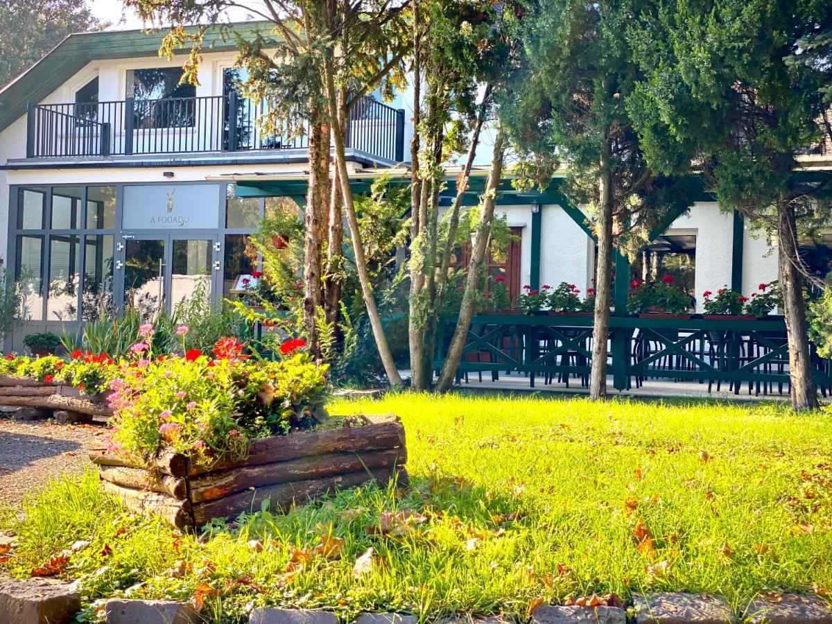A Fogado Bed & Breakfast Bicske Bagian luar foto
