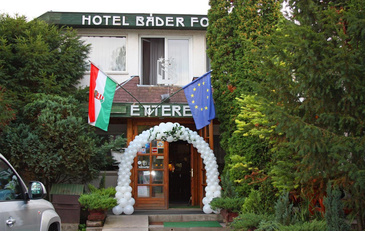A Fogado Bed & Breakfast Bicske Bagian luar foto